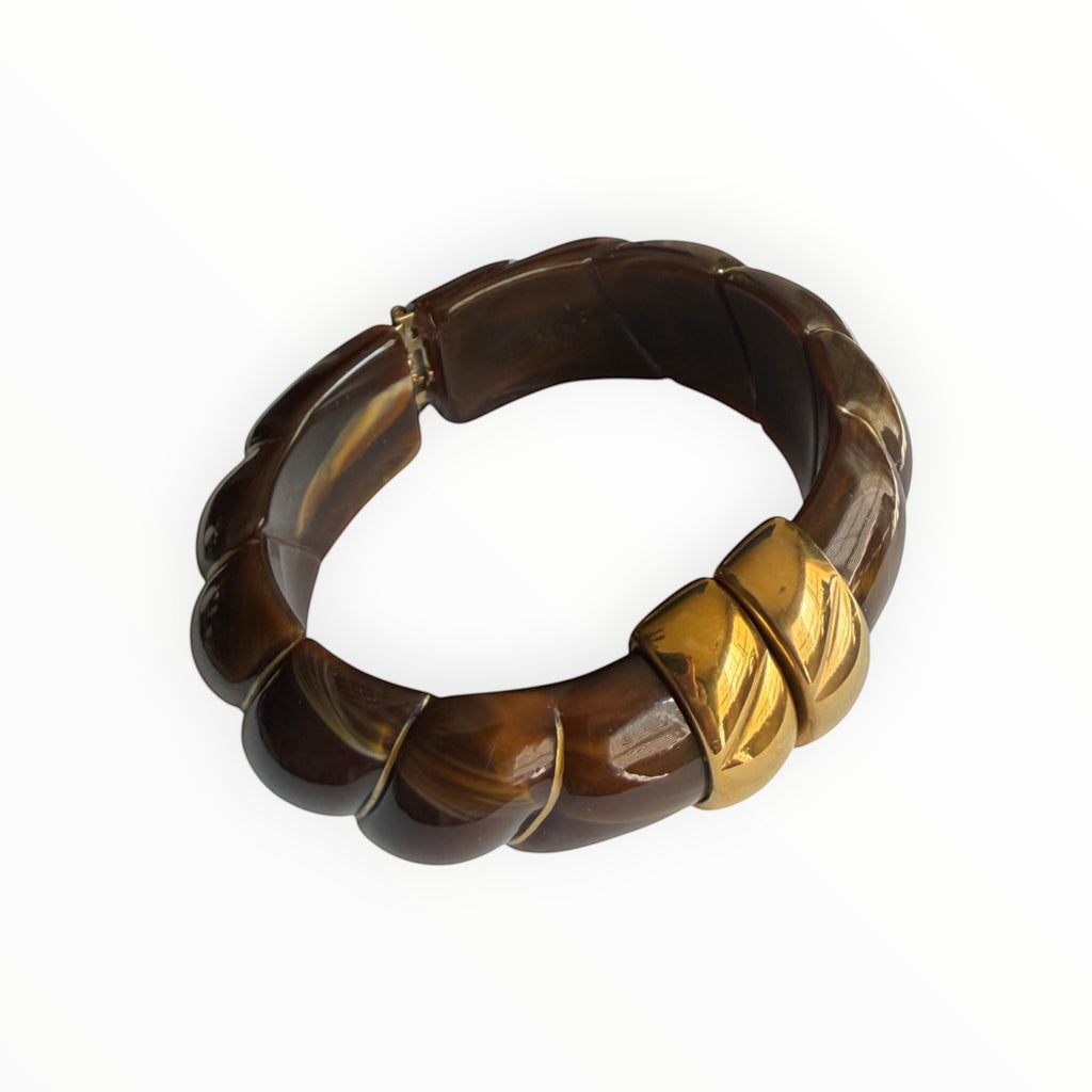 TALI The Riviera Resin Bracelet in brown marbled resin with gold-plated accents, featuring a chunky link design.