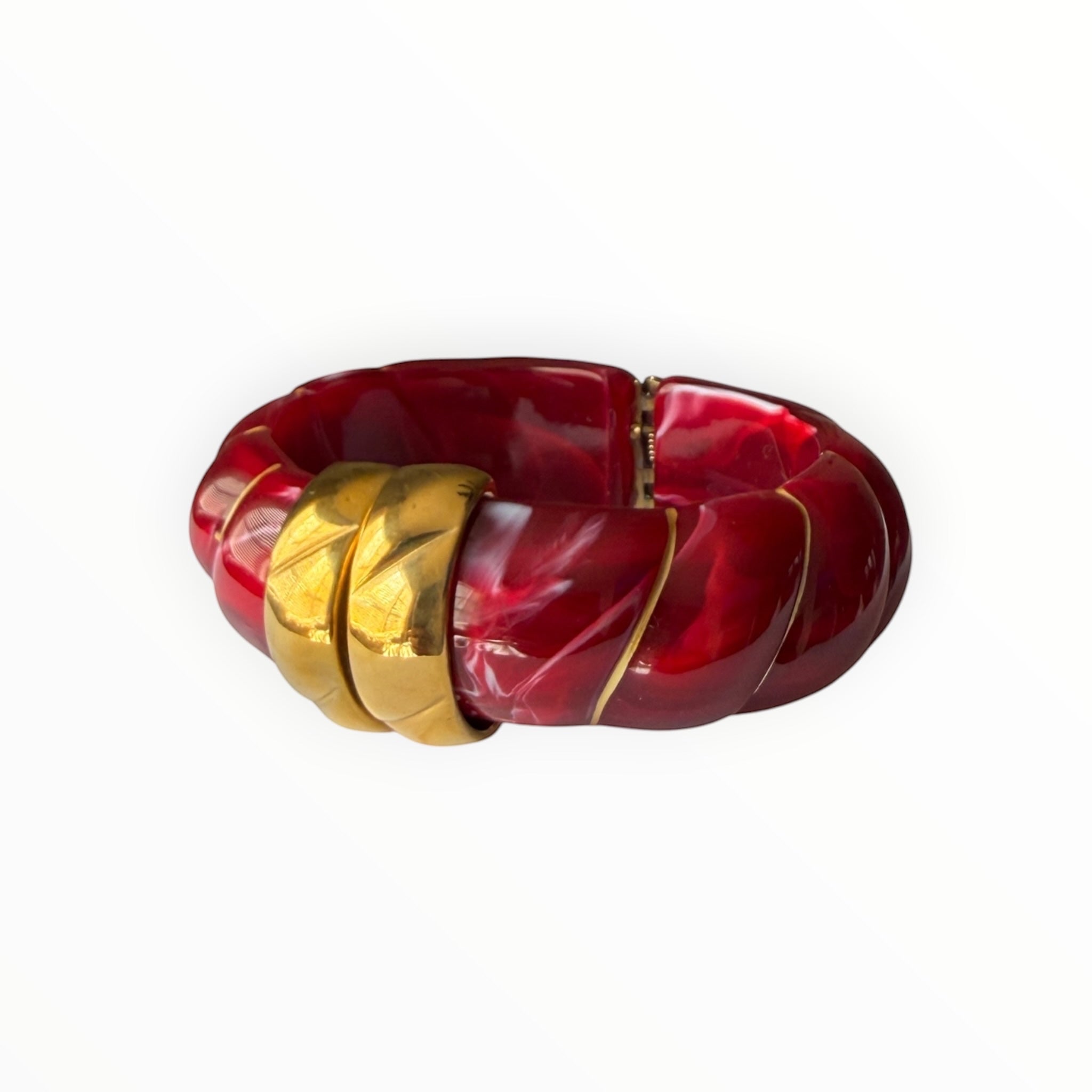TALI The Riviera Resin Bracelet in deep red marbled resin with a polished gold-plated accent piece.
