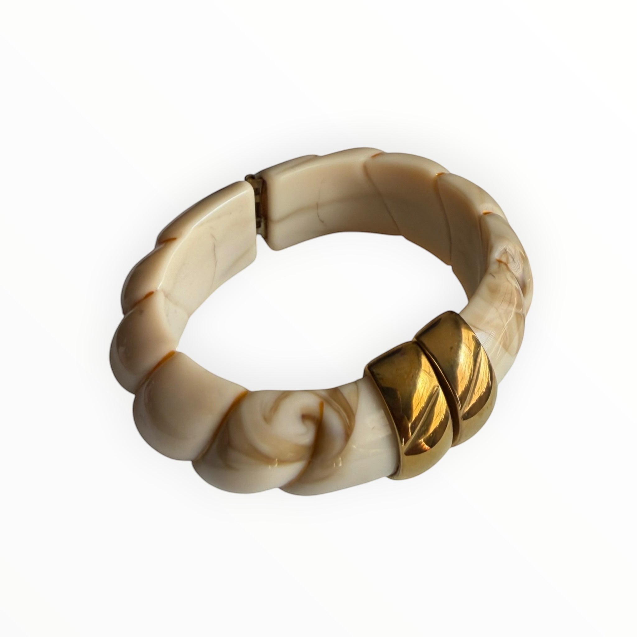 TALI The Riviera Resin Bracelet in cream marble with gold plated accents, featuring a chunky twisted design.